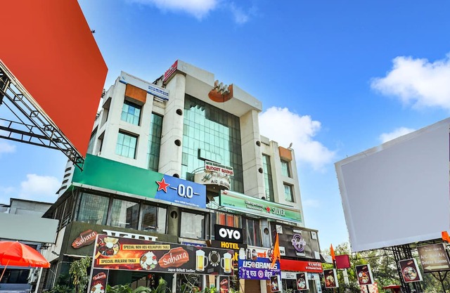 Collection O Hotel Nanashree Grand