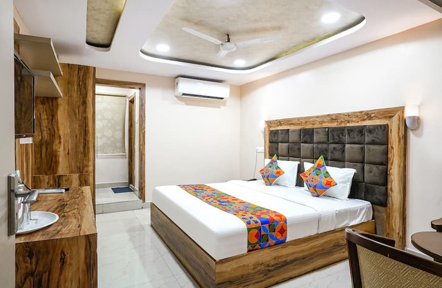 Fabhotel Mv Grand