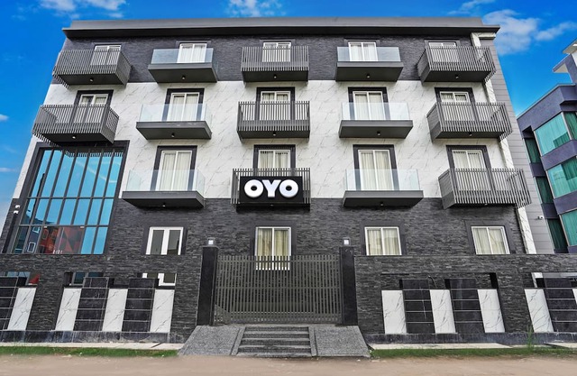 OYO Collection O Hotel Sg Inn