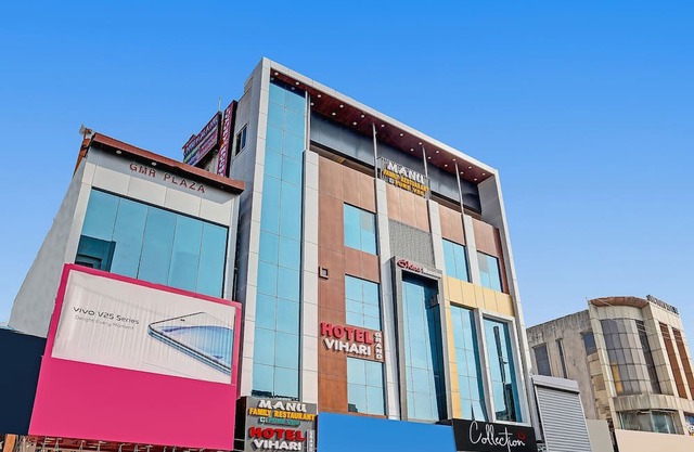 Super OYO Capital O Vihari Grand Inn