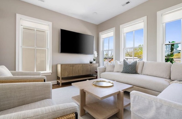 2 Luxury Homes w/ Patios | 1 Block from King St