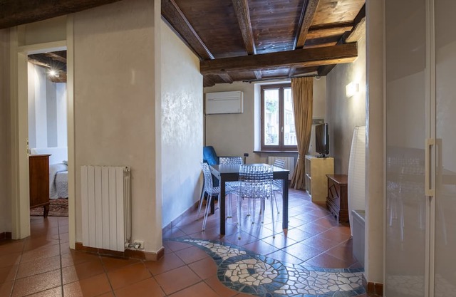 At the foot of the castle / 4PL / Apt. FULL