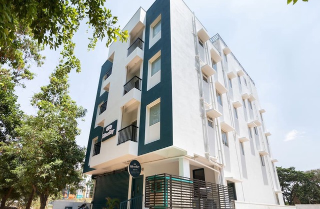 Super OYO Silverkey Executive Stays