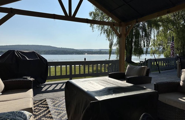 Wagner Road Retreat-Lamoka Lake