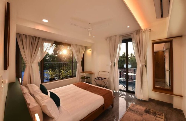 Entire one BHK Condo in North Goa - with Breakfast