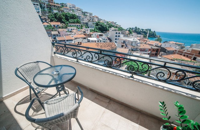Hotel NOBEL Ulcinj