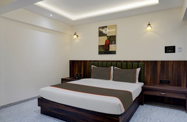 OYO 822276 The Grand IMPERIAL