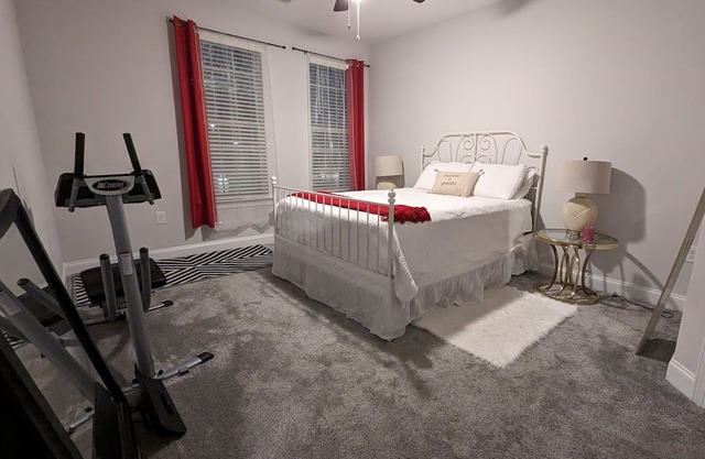 Cozy one bedroom,close to everything Raleigh