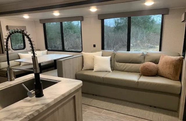 Modern RV on a Regenerative Homestead with access to large creek. Pet-Friendly!