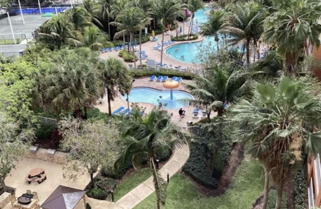 Weston offers an upscale community that thrives on golf, tennis, and spas.