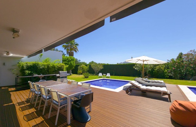 Villa Monte Canelas - Family villa