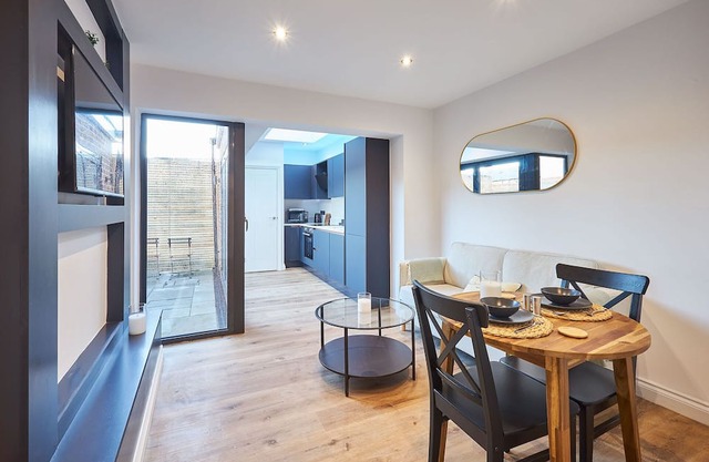 Host & Stay | Apartment 1, Fourth Avenue
