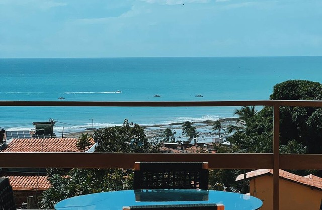 Casa com 2 Quartos no Centro de Pipa