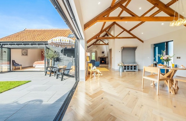 1 bedroom accommodation in Henley, near Ipswich