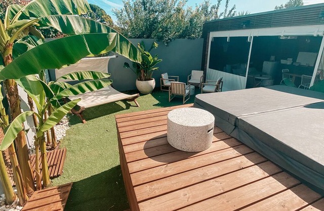Maison Avec spa Privatif à 15 Minutes des Plages de Hyères