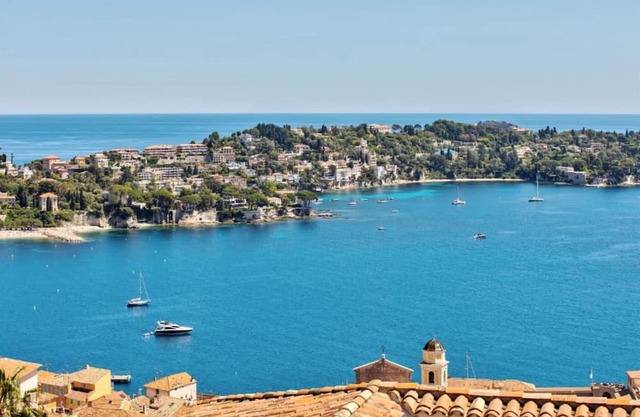 VILLA BELLE VUE VI4394 By Riviera Holiday Homes