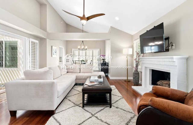 Charming Retreat on Cedarlake #41553