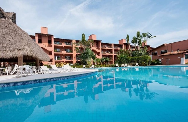 Pool, Beach & Rustic Charm in Marina Vallarta
