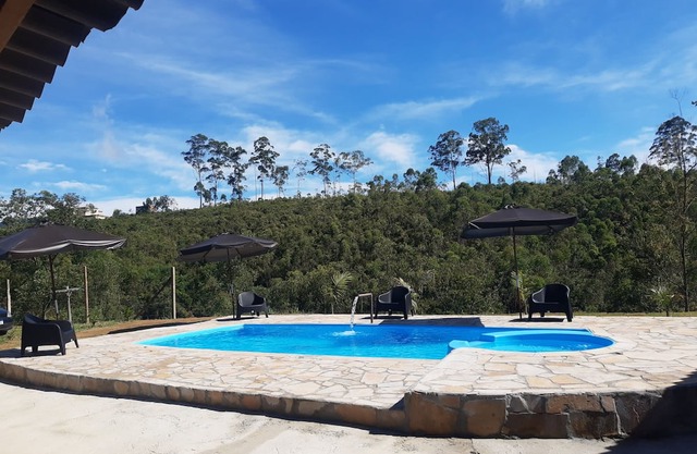 Acomodação Tranquila ,com Vista Incrível do rio e da Mata de Mairiporã