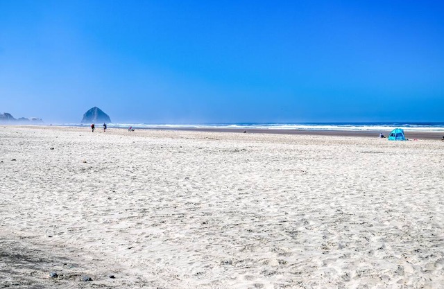 Cool, Compact Container Home is an Easy Walk to Beautiful Tierra del Mar Beach!