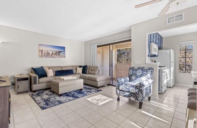 1 bedroom upstairs stay!