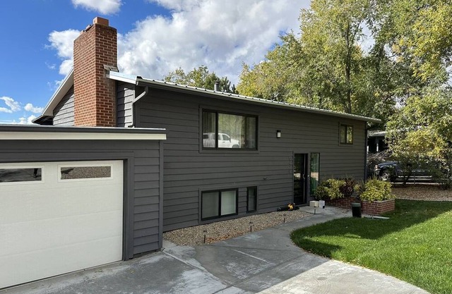 Mid-century modern in the North end