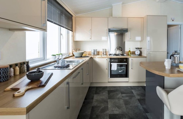 Three Bedroom Lodge 3