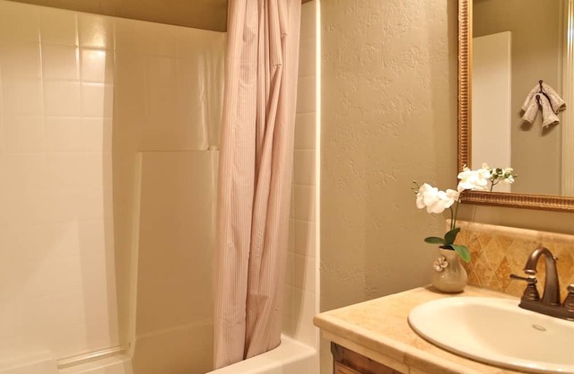 A Lavish Home That is Sure to Please
