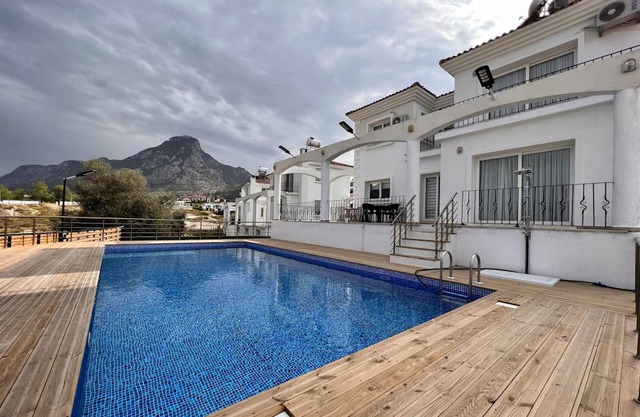 Villa with Private Pool 10 min to Kyrenia Gates