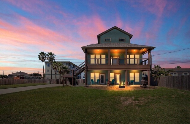 Boat Parking|Oversized Yard|Pet Friendly|Fire Pit