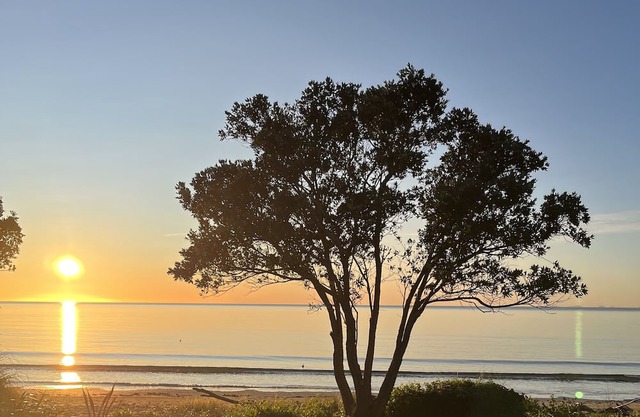 Beachfront Bliss - romantic & cosy on the beach