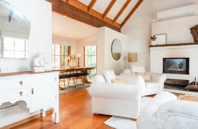 Rosemary Cottage - you'll be greeted by a sprawling lawn and a canopy of mature trees.