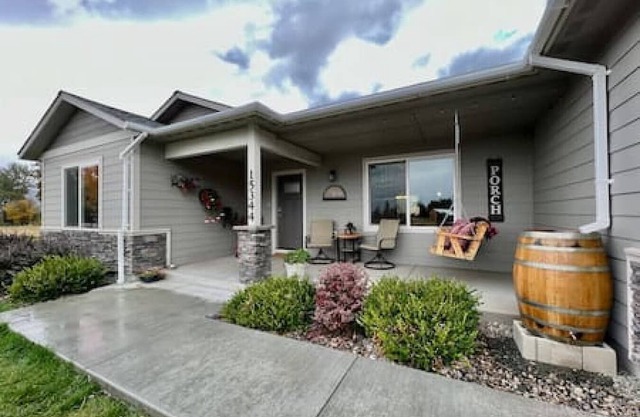 FO - Gorgeous! 4 Bdrm, 3 Bath Mtn Getaway, Hot Tub