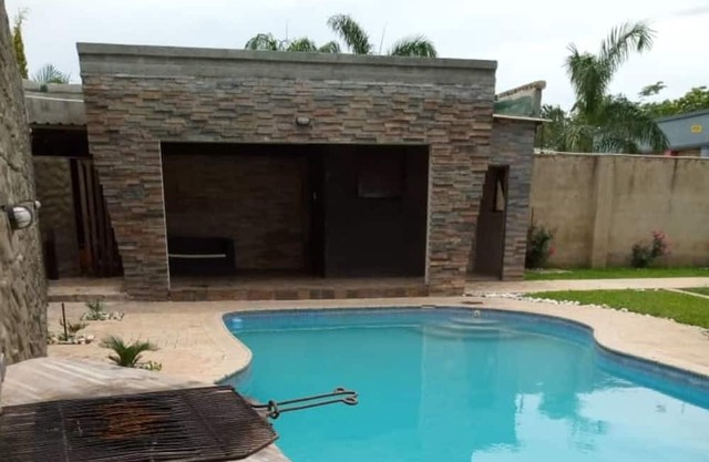 3 bedrooms exclusive house in Mass Media