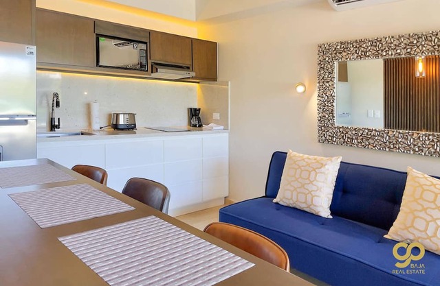 NEW 2 Studio Suite Stay, Walk to Beach and Malecón