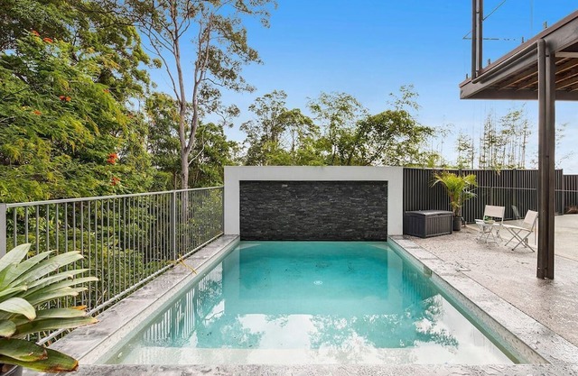 Bellavista - Peaceful home near beach & rainforest/waterfall