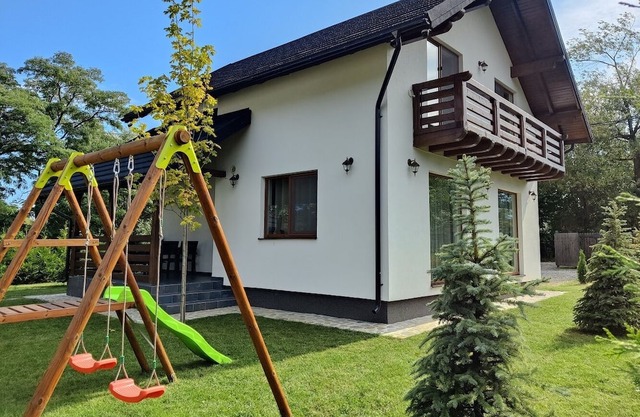 Mountain cottage, with garden and barbeque, near Bran Castle