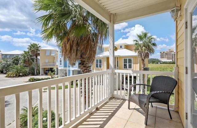 Blue Lagoon Beach House