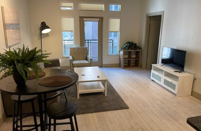 Furnished Executive One bedroom in the heart of Downtown Denver!