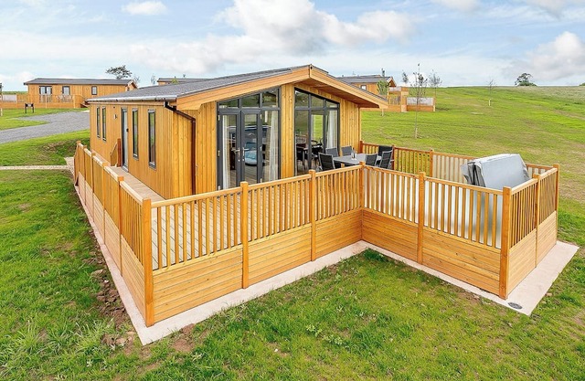 Alojamiento de 3 habitaciones en Bretby, Derbyshire