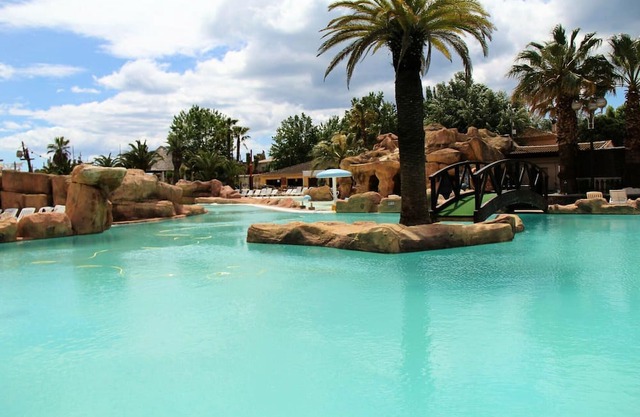 MOBILE HOME 2 BEDROOMS 6 SLEEPS AGDE "LES SABLES D'OR