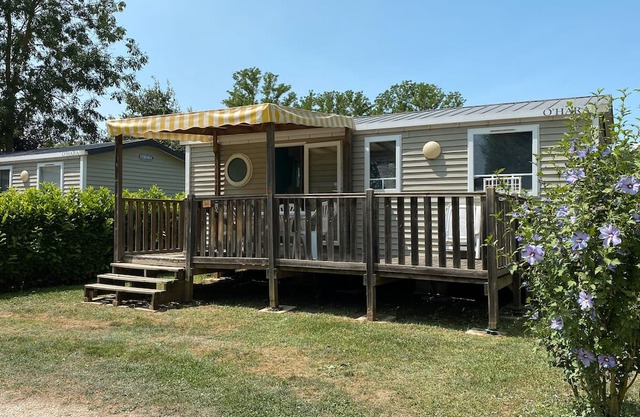 Mobilhome climatizado de 3 habitaciones - 4 estrellas