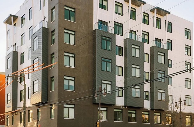 Sosuite at The Ovation - Avenue of The Arts