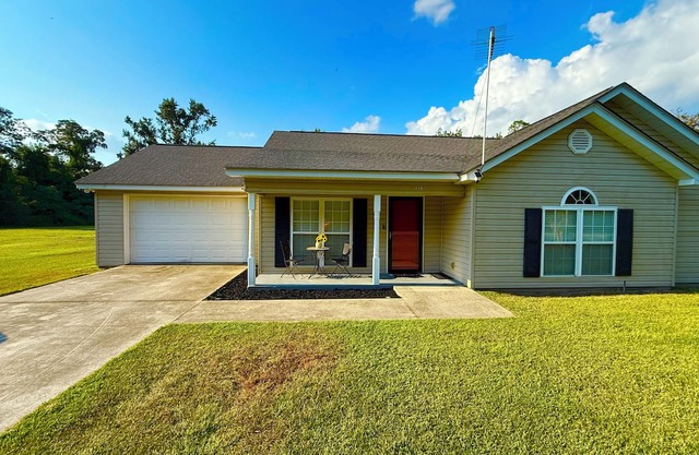 Handicap Accessible 3BR Getaway – Near Beaufort, Hilton Head, & Savannah