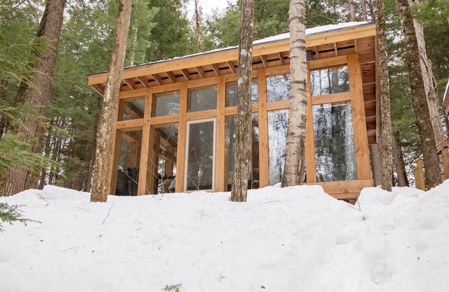 Forest Bathing: Off-Grid Tiny Home, Pond w/Kayak