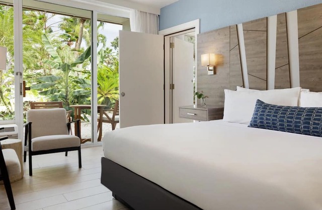 Modern Beach Retreat | Oceanfront Balcony, Marina Dining Near Local Attractions