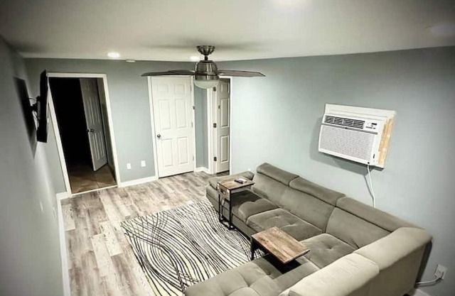 2Bed, 1Bath - Urban Retreat New!