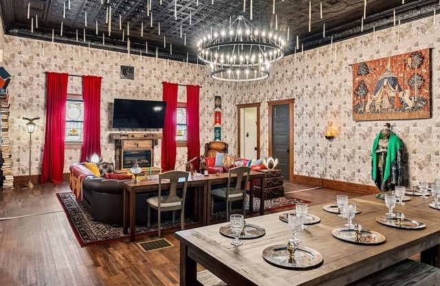 Enchanting Castle Stay | Wizard Inspired 4BR - Sleeps 12