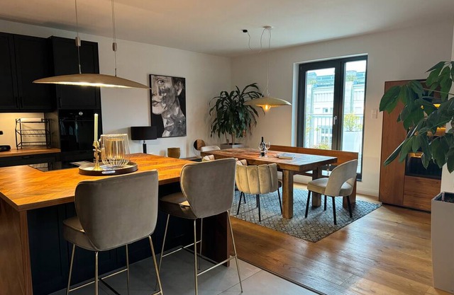 180sqm Penthouse 2 Bedrooms incl. Terrace & Underground Parking