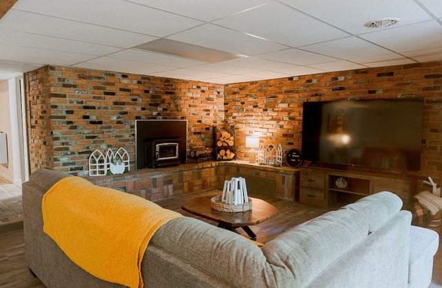 Terrace Lodge at Toby Woods - 2BR with Forest Views and Private Indoor Pool